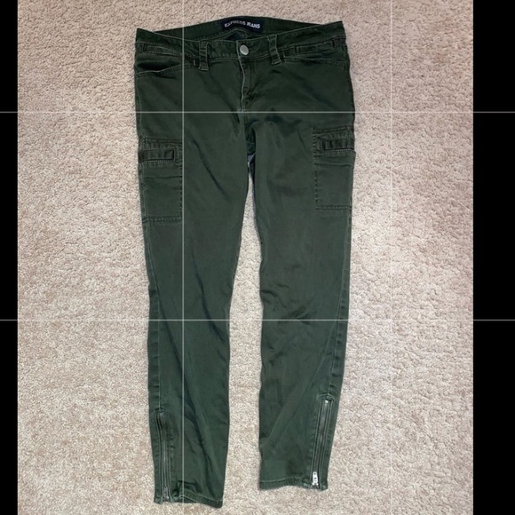 army color jeans